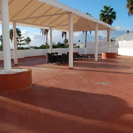 100 Island Village Julia Costa Adeje (Tenerife)