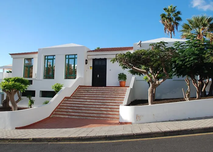 Villa 100 Island Village Julia