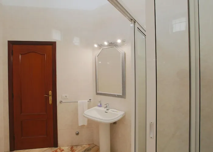 100 Island Village Julia * Costa Adeje (Tenerife)